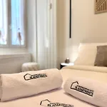 Apartman Pitentino Urban Nest - Rl